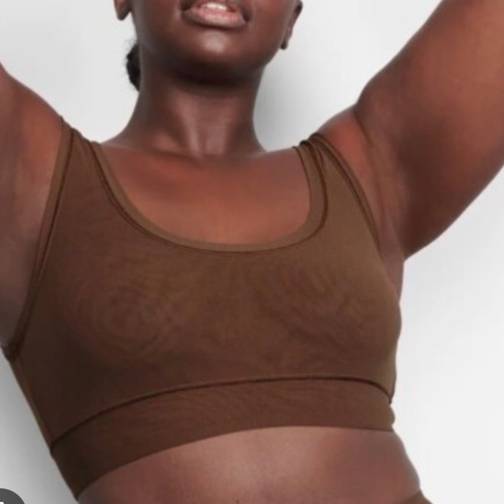NWT SKIMS SUMMER MESH SCOOP BRALETTE COCOA BROWN XS